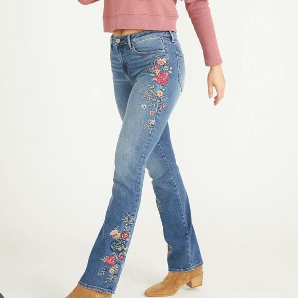 Driftwood Kelly Bootcut Embroidered Jeans Serenity - Medium Wash - Picture 2 of 12